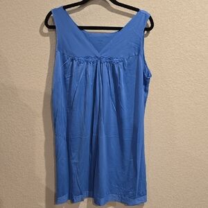 Exquisite Form Vintage Cornflower Blue Nylon Nightgown – XL – Floral Embroidery